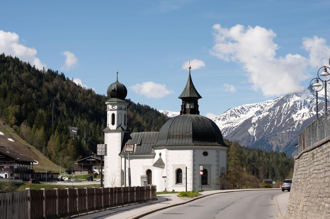 Henri Country House Seefeld (Adults Only) ゼーフェルト・イン・チロル エクステリア 写真